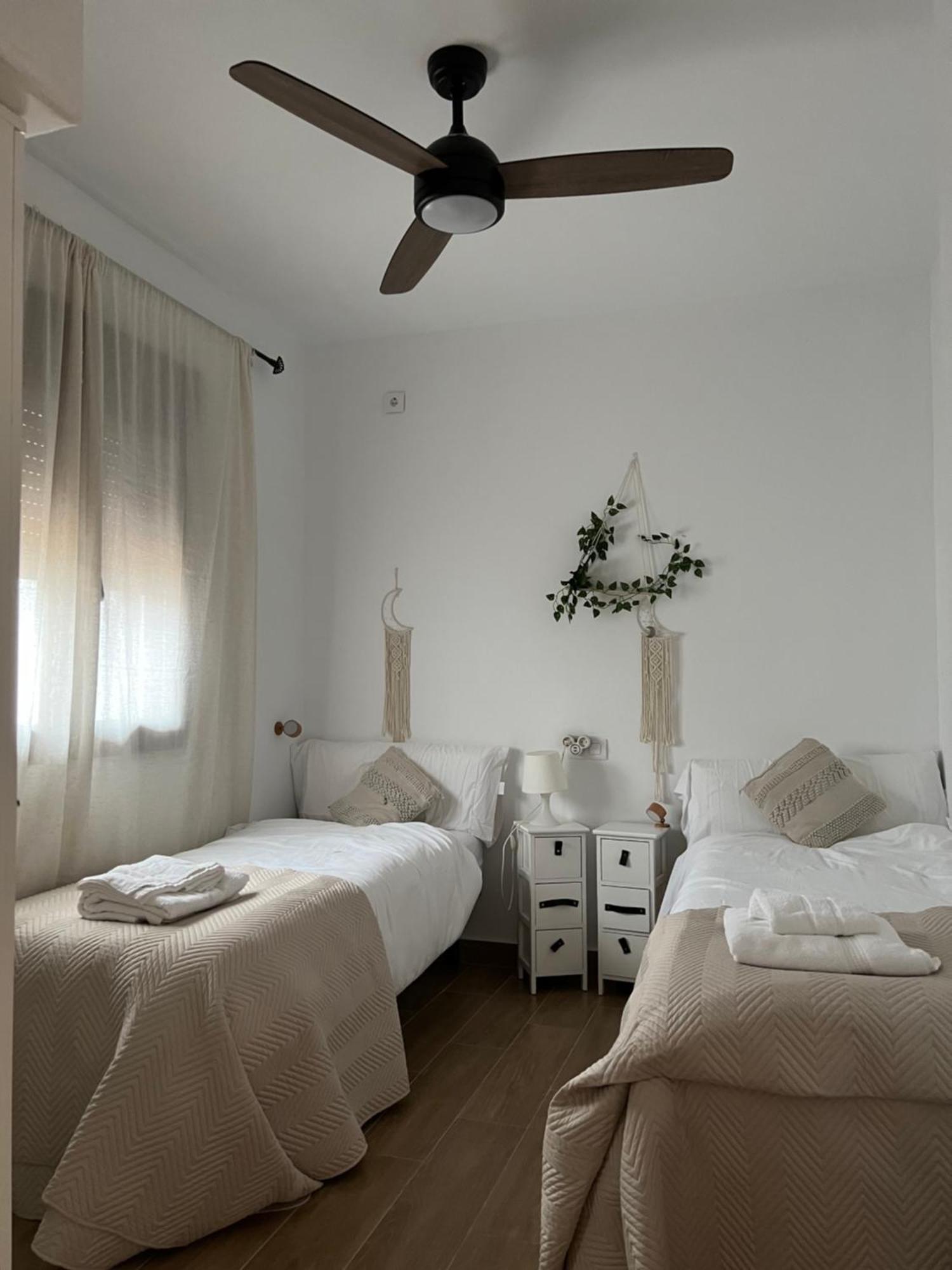 Casa Almasana 6 Habitaciones Campofrío Eksteriør bilde